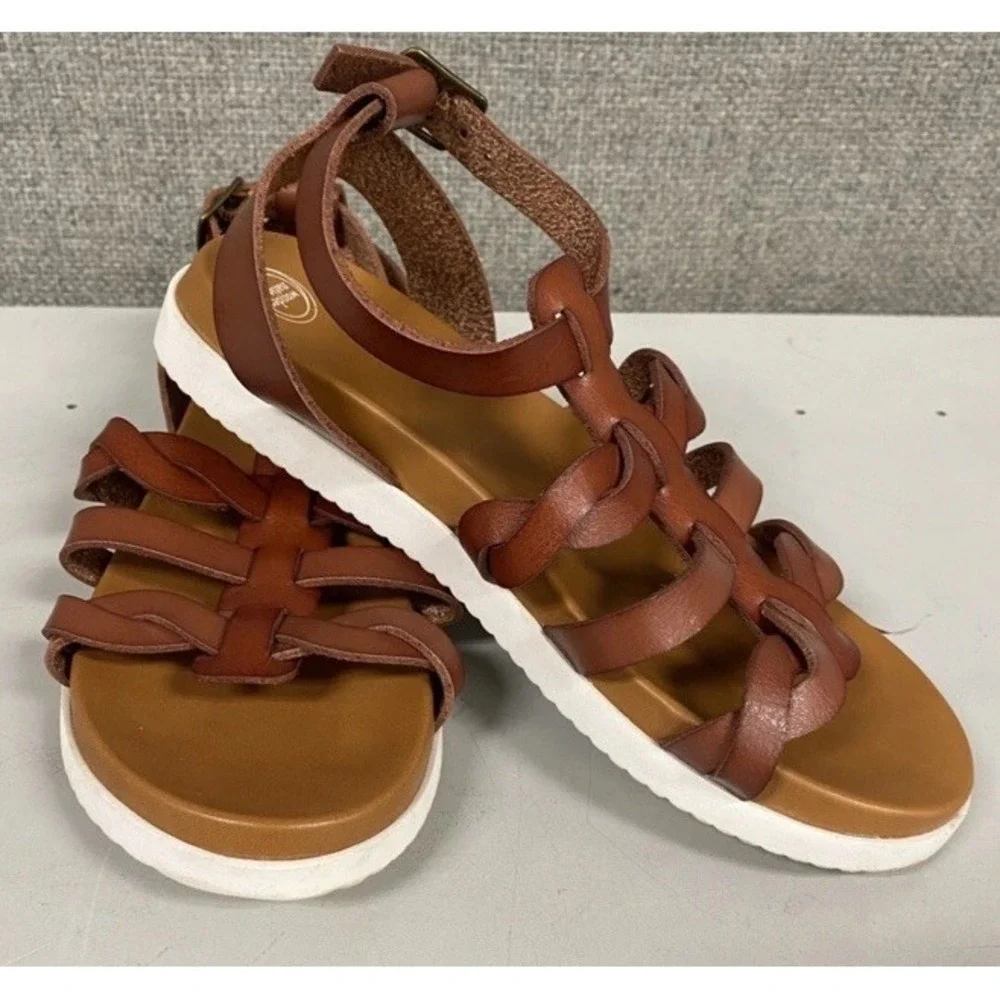 Wonder Nation Girls‎ Brown Sandals 11 Comfort Footbed Buckle Snap Strap NWOT
